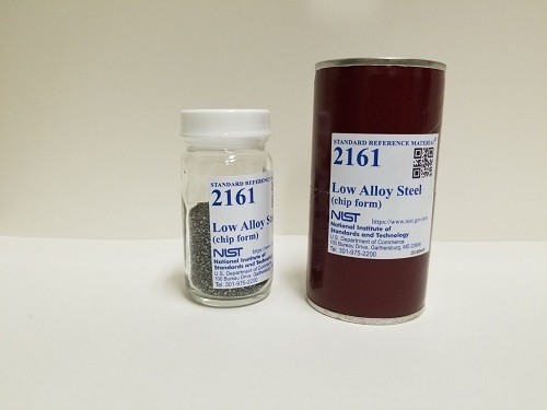 SRM 2161 - 低合金鋼(片狀)