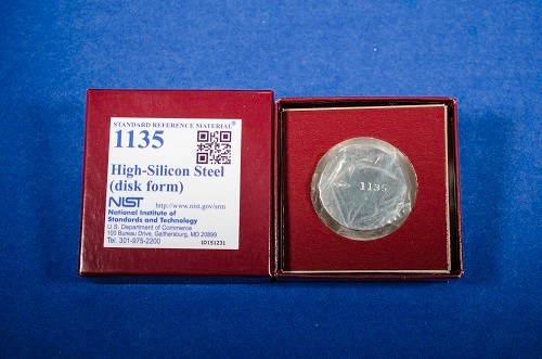 SRM 1135 - La鋼，高硅標準品